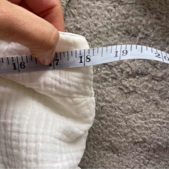 Sezane Gisele Ecru Sleeveless Blouse with Tie Shoulders - Picture 9 of 9